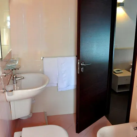 Albergo Riviera Spineta Battipaglia Esterno foto